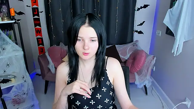 Leila xxBaby online show from October 2025 12:29:01 PM