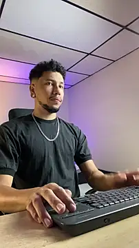 yeff stone online show from November 2025 12:09:02 AM