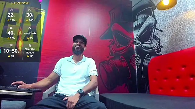 Snapshot of Damian_Shakur chatting on September 2025 02:16:01 PM Damian Shakur online show from September 2025 02:16:01 PM