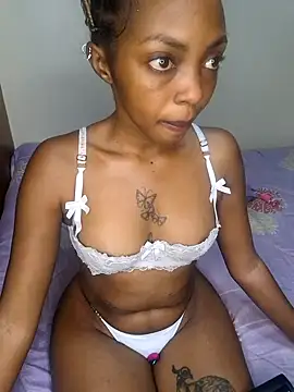 Petite Barbiee online show from September 2025 11:49:01 PM