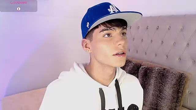 Dulcey  online show from October 2025 07:17:01 AM