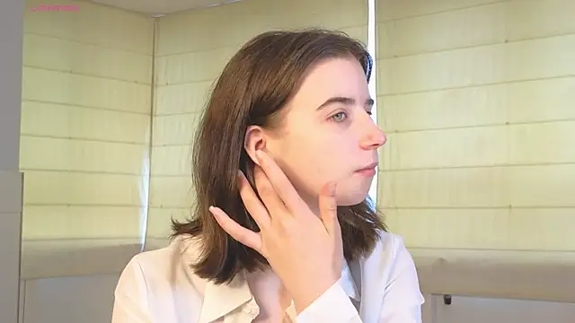 DorisDenmon online show from September 2025 03:08:02 AM