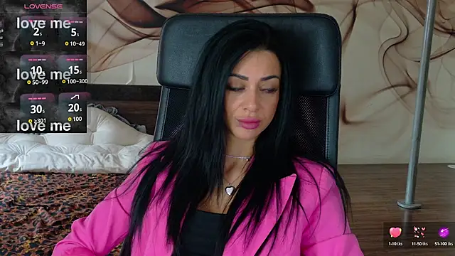 Snapshot of NaomiScarlet chatting on September 2025 06:50:02 AM NaomiScarlet online show from September 2025 06:50:02 AM