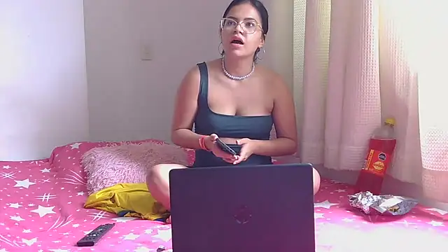 kattaleya 21 online show from September 2025 03:50:02 PM