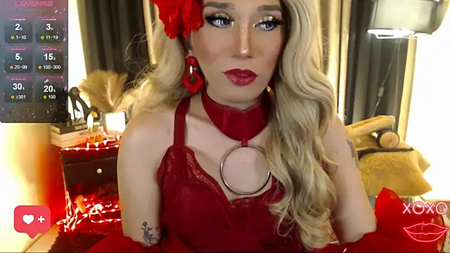 Snapshot of precious_RoseDoll chatting on October 2025 10:01:02 AM precious RoseDoll online show from October 2025 10:01:02 AM