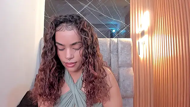 roxanne dl online show from September 2025 11:44:02 AM