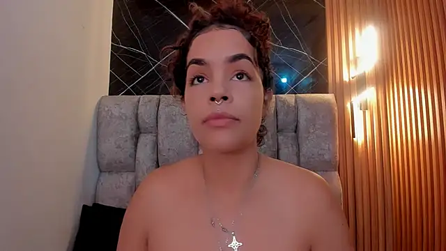 roxanne dl online show from September 2025 12:18:01 PM