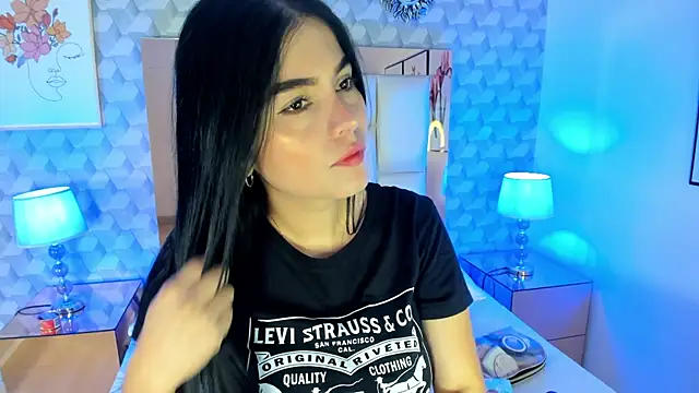 Sasha  sims   online show from October 2025 12:38:02 PM