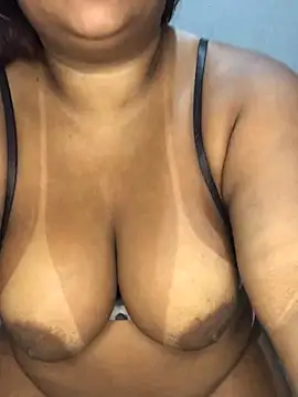 melcarioca1111 online show from November 2025 02:55:02 AM