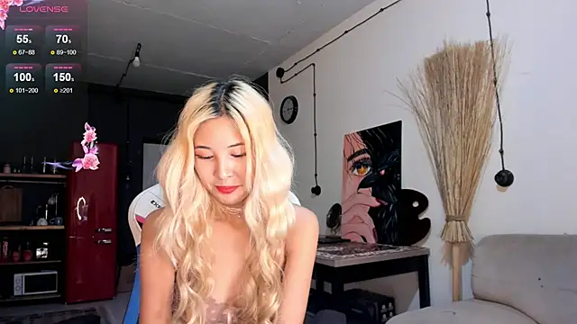 Snapshot of Korean_blink chatting on November 2025 04:58:02 PM Korean blink online show from November 2025 04:58:02 PM