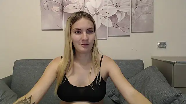 ProstoMaria online show from October 2025 10:21:01 AM