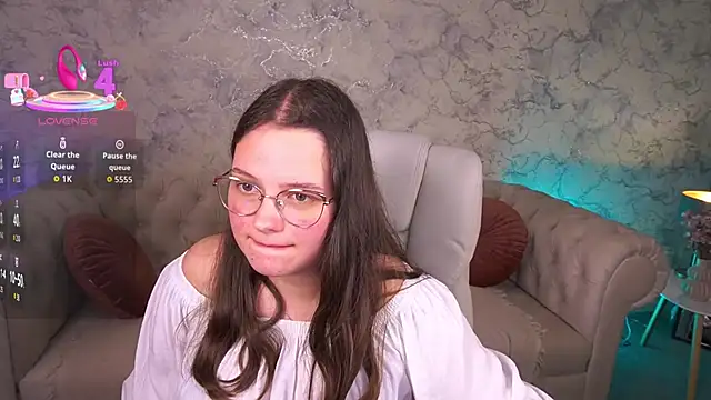 SophieDreamss online show from October 2025 07:55:01 PM