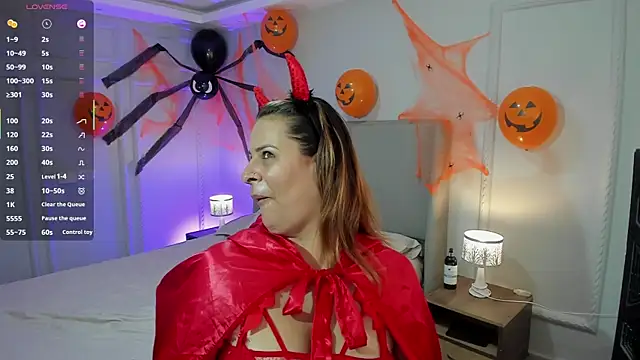 Scarley online show from October 2025 12:17:02 PM