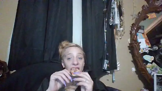 Snapshot of flavi1996 chatting on September 2025 07:13:02 AM flavi1996 online show from September 2025 07:13:02 AM