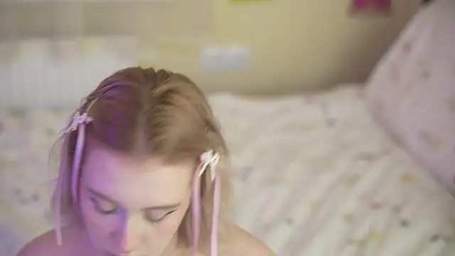 Snapshot of lil_tweety chatting on November 2025 07:43:01 PM lil tweety online show from November 2025 07:43:01 PM