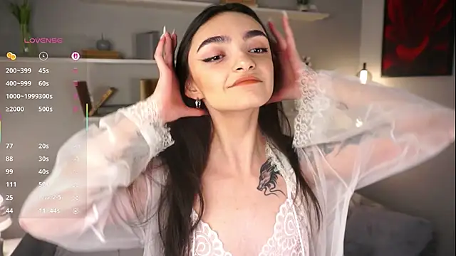 Snapshot of Morena_Dolce chatting on October 2025 04:20:02 AM Morena Dolce online show from October 2025 04:20:02 AM