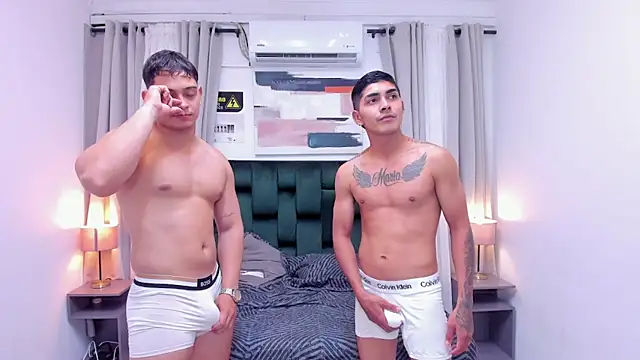 Snapshot of Wallen_World chatting on October 2025 02:13:01 AM Wallen World online show from October 2025 02:13:01 AM