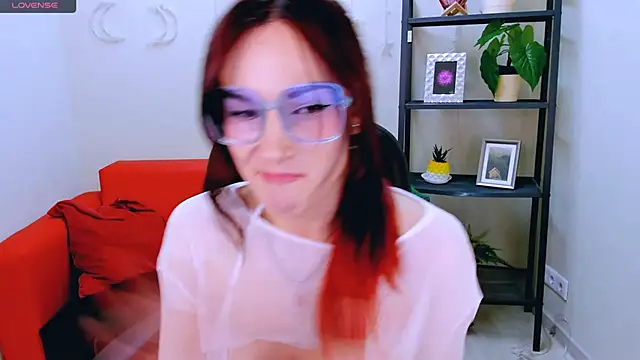 Daizy Amazy online show from October 2025 02:00:01 AM