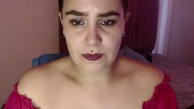 Snapshot of Salma_deep chatting on October 2025 02:58:02 PM Salma deep online show from October 2025 02:58:02 PM