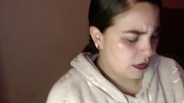 Snapshot of Salma_deep chatting on October 2025 10:42:02 PM Salma deep online show from October 2025 10:42:02 PM