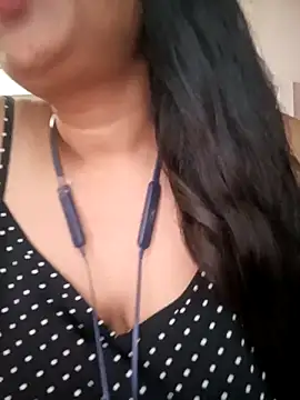 Love-pari09 online show from September 2025 01:16:02 AM