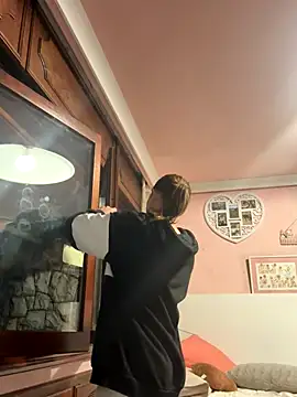 Wildmaca online show from November 2025 09:03:02 PM