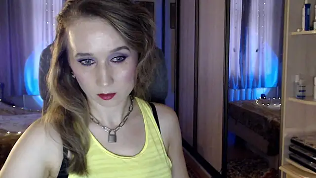 Snapshot of ClassyInna chatting on October 2025 08:39:01 AM ClassyInna online show from October 2025 08:39:01 AM