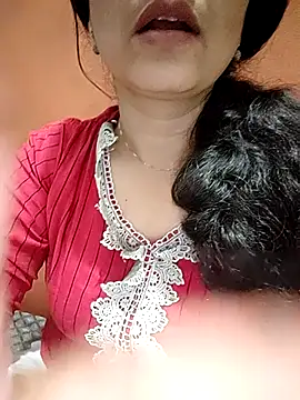 Snapshot of CUTE-PX chatting on October 2025 01:51:02 PM CUTE-PX online show from October 2025 01:51:02 PM