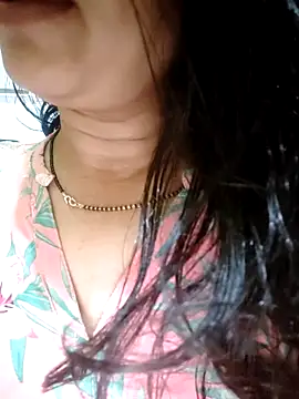 Snapshot of CUTE-PX chatting on October 2025 03:35:01 PM CUTE-PX online show from October 2025 03:35:01 PM