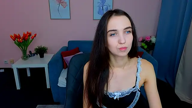 EllaSteele online show from October 2025 01:53:02 PM