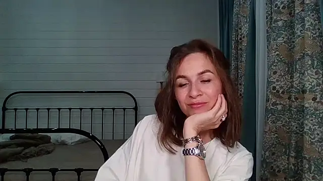 Niravyn  online show from September 2025 03:28:02 PM