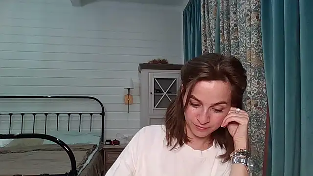 Niravyn  online show from October 2025 08:34:01 AM