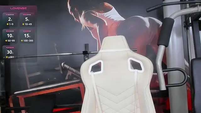 Snapshot of AlaskaAmato chatting on October 2025 06:53:01 PM AlaskaAmato online show from October 2025 06:53:01 PM