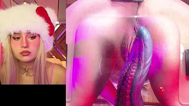 Snapshot of ViviLove_ chatting on November 2025 12:59:01 PM ViviLove online show from November 2025 12:59:01 PM