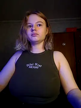 Snapshot of SlipperSherry chatting on October 2025 06:19:02 PM SlipperSherry online show from October 2025 06:19:02 PM