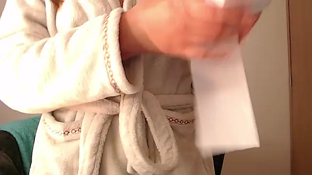 -Ivonny online show from November 2025 10:21:02 PM