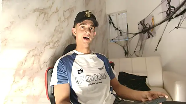 nathan shimmer online show from November 2025 09:06:02 PM