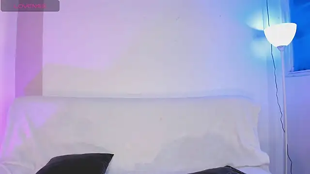 Snapshot of Star_party66 chatting on October 2025 02:52:01 AM Star party66 online show from October 2025 02:52:01 AM