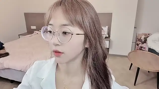 Snapshot of nini_a chatting on November 2025 09:42:02 AM nini a online show from November 2025 09:42:02 AM