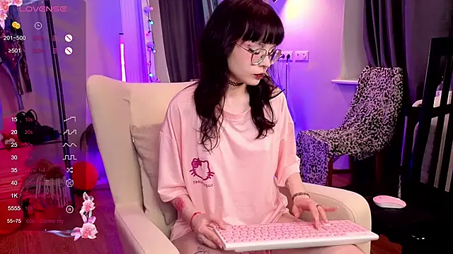 Snapshot of Misa_Perfect chatting on November 2025 11:40:02 AM Misa Perfect online show from November 2025 11:40:02 AM