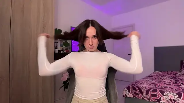 Snapshot of Miaswetty chatting on October 2025 02:38:01 PM Miaswetty online show from October 2025 02:38:01 PM