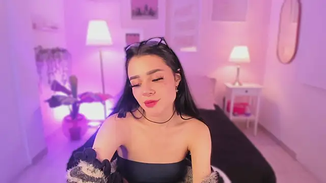 Snapshot of emma_soul1 chatting on October 2025 07:23:01 PM emma soul1 online show from October 2025 07:23:01 PM