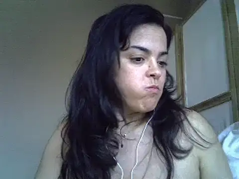 ITALIANASISIXX online show from January 2025 01:24:01 PM