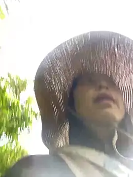 Snapshot of Lai005 chatting on September 2025 08:05:02 AM Lai005 online show from September 2025 08:05:02 AM