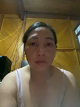 Snapshot of Lai005 chatting on September 2025 09:19:02 PM Lai005 online show from September 2025 09:19:02 PM