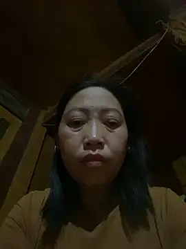 Snapshot of Lai005 chatting on October 2025 09:13:02 PM Lai005 online show from October 2025 09:13:02 PM