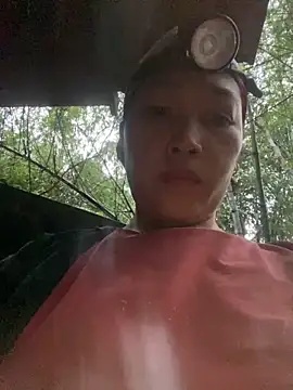 Snapshot of Lai005 chatting on October 2025 02:34:01 AM Lai005 online show from October 2025 02:34:01 AM