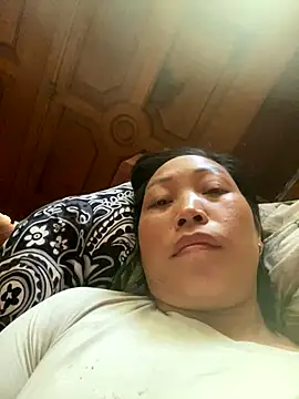 Snapshot of Lai005 chatting on October 2025 02:25:02 AM Lai005 online show from October 2025 02:25:02 AM