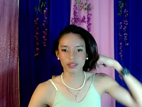 cyd twink online show from September 2025 01:43:02 PM