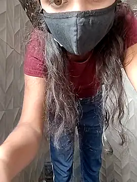 Snapshot of Ruhi_07 chatting on October 2025 04:10:02 AM Ruhi 07 online show from October 2025 04:10:02 AM